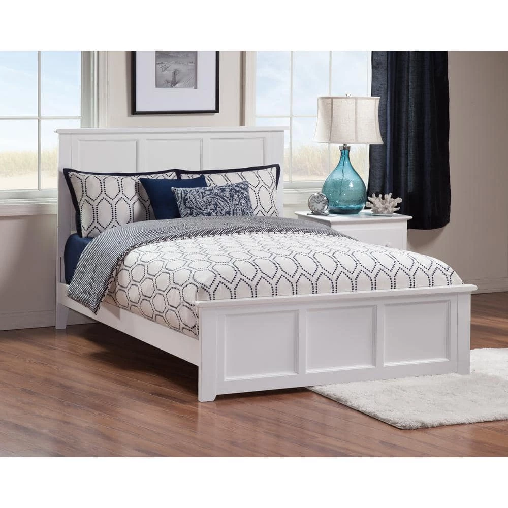 Madison Full Traditional Bed with Matching Foot Board in White by AFI 7 Madison Full Traditional Bed with Matching Foot Board in White by AFI - Image 5